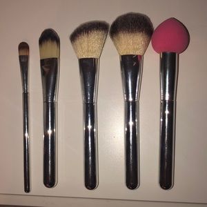 Brand New Makeup Brush Set!